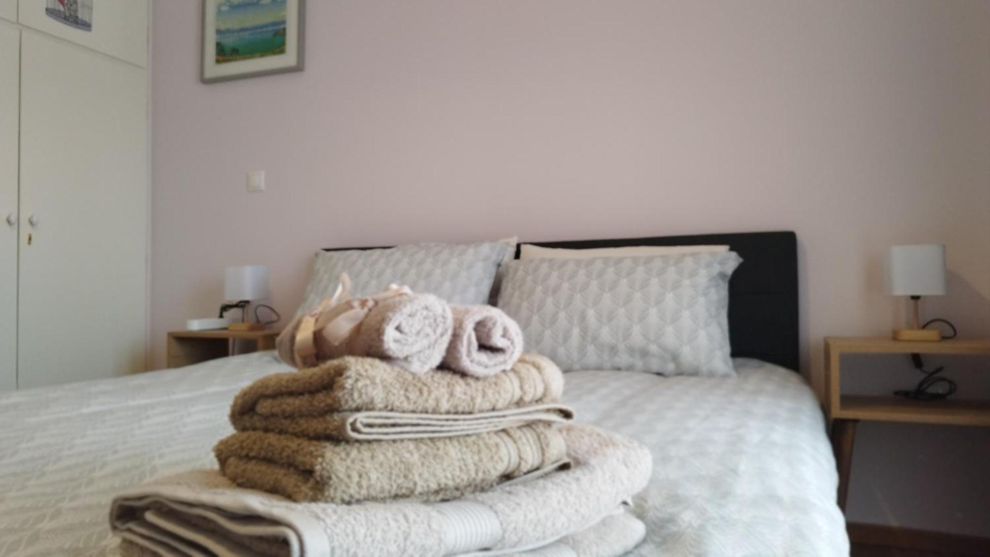 Spacious Flat Ideal For Families Ateny Zewnętrze zdjęcie