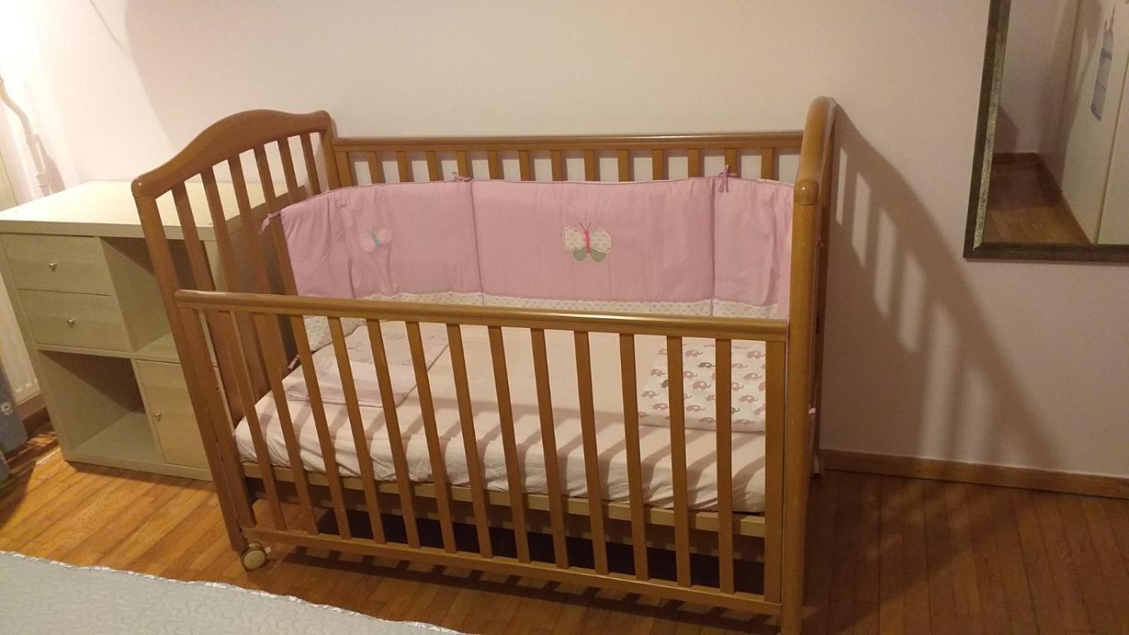 Spacious Flat Ideal For Families Ateny Zewnętrze zdjęcie